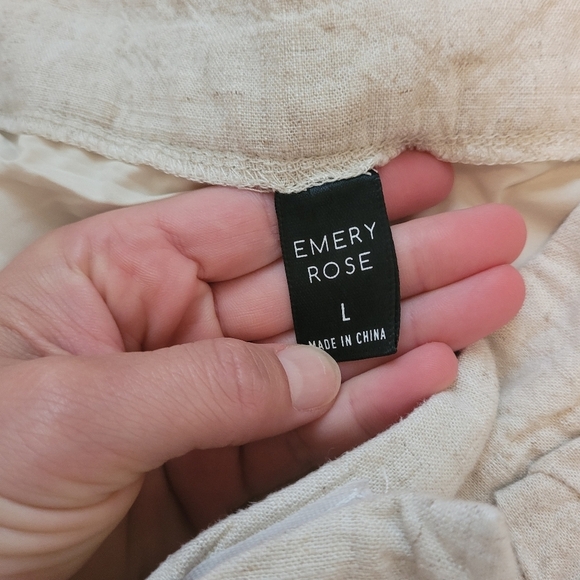 Emery Rose Linen & Viscose Outfit Size Large - Picture 3 of 6